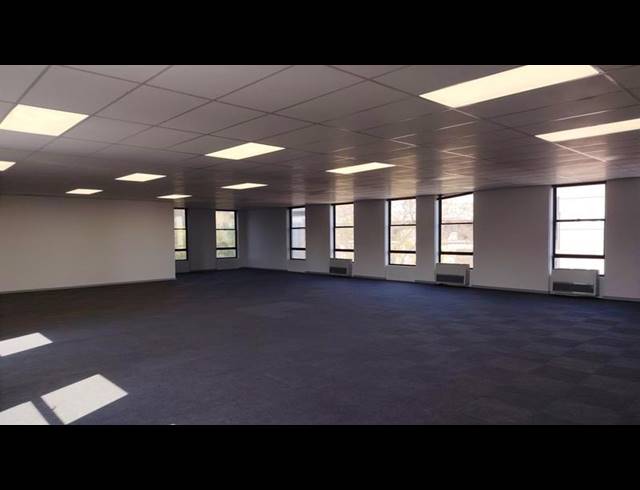 BUSINESS PROPERTY TO RENT IN ROSEBANK